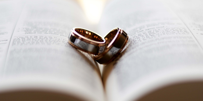 Biblias Y Recursos De Boda / Wedding Bibles And Resources