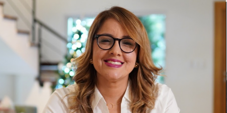 (Autora) Patricia Namnún