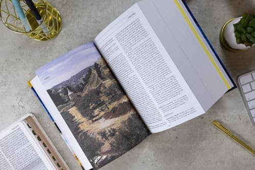 Nuevo Diccionario de La Biblia = New Bible Dictionary: Una Obra de Consulta Que Aportara Desde La a Hasta La Z, Informacion Valiosa.