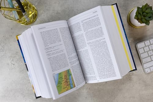 Nuevo Diccionario de La Biblia = New Bible Dictionary: Una Obra de Consulta Que Aportara Desde La a Hasta La Z, Informacion Valiosa.