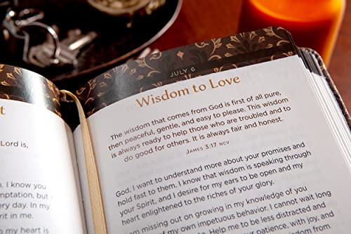 365 Daily Prayers and Declarations for Men