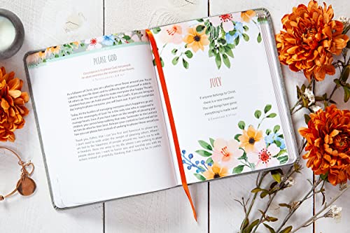 Be Still and Be Blessed: 365 Devotions for Mothers