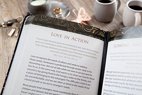 Love Always: 365 Daily Devotions for Couples