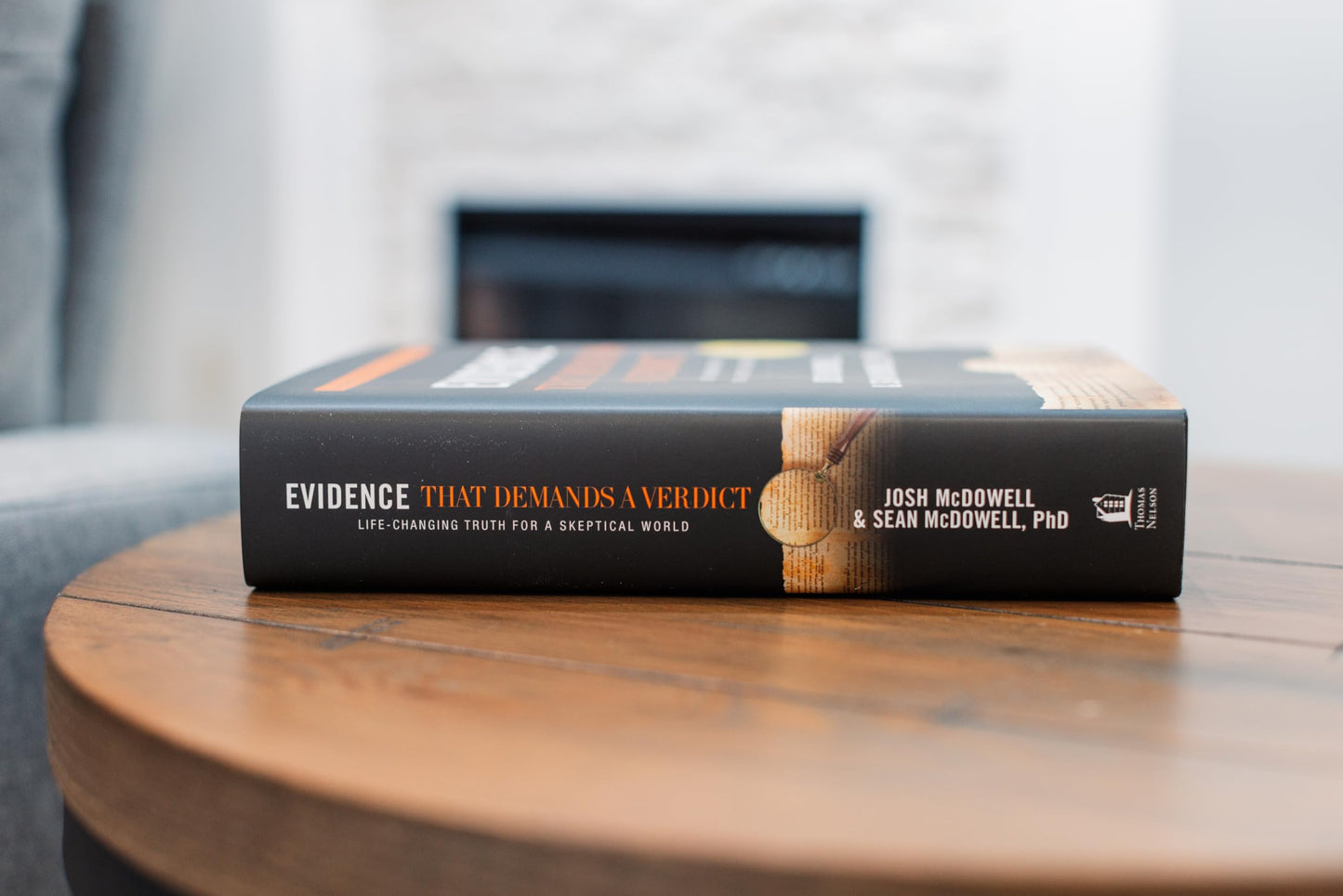 Evidence That Demands a Verdict: Life-Changing Truth for a Skeptical World