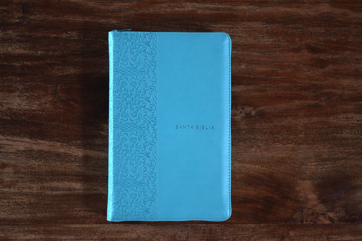 Biblia Reina Valera 1960 letra grande. Símil piel aguamarina, cremallera, tamaño manual