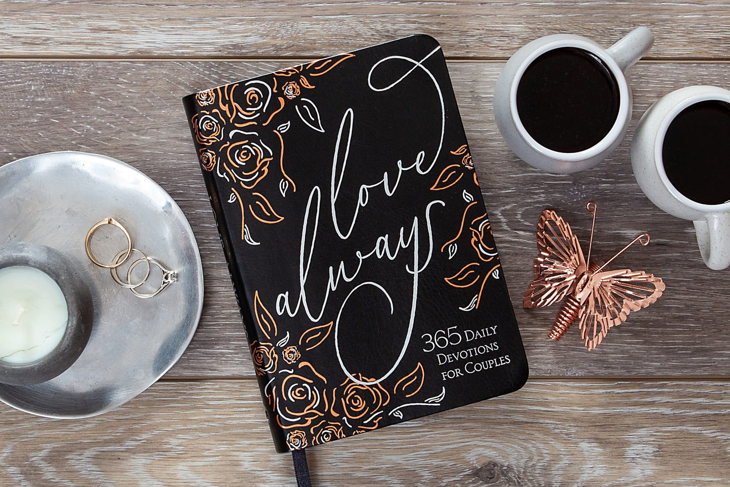 Love Always: 365 Daily Devotions for Couples