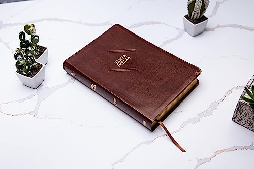 RVR 1960 Biblia letra supergigante edición 2023, marrón piel fabricada / RVR 1960 Super Giant Print 2023 edition Bible Brown Bonded Leather: Con Referencias. Nueva Tipografía
