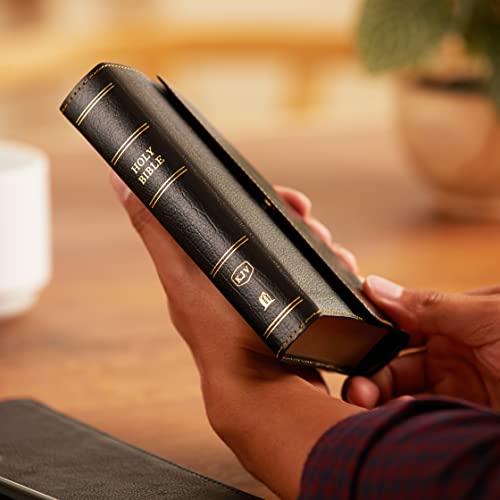 KJV, Reference Bible, Compact, Large Print, Snapflap Leather-Look, Black, Red Letter, Comfort Print: Holy Bible, King James Version