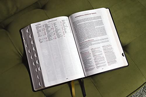 KJV, Thompson Chain-Reference Bible, Large Print, European Bonded Leather, Black, Red Letter, Thumb Indexed, Comfort Print