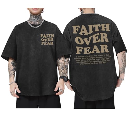 ▶ Camisas cristianas para hombres con fe sobre el miedo, camisa de gran tamaño, playera de lavado ácido, playera religiosa con versículo bíblico, Negro -, Large