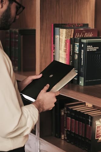 NBLA, Biblia Cronológica de Estudio, Interior a cuatro colores, Leathersoft, Negro, Comfort Print