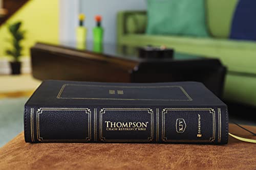 KJV, Thompson Chain-Reference Bible, Leathersoft, Black, Red Letter, Comfort Print