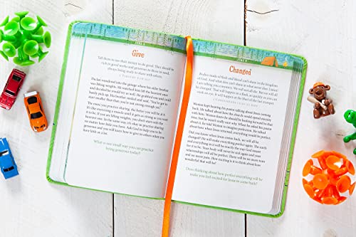 A Daily Word for Boys: A 365-Day Devotional