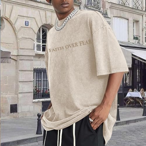 ▶ Camisa cristiana de fe sobre el miedo para hombres, camisas religiosas de Jesús de gran tamaño, camisetas gráficas de lavado ácido Dios, Albaricoque, XX-Large