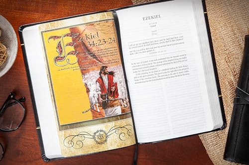 The Illuminated Messiah Bible: 66 Portraits of Jesus (Kjv)