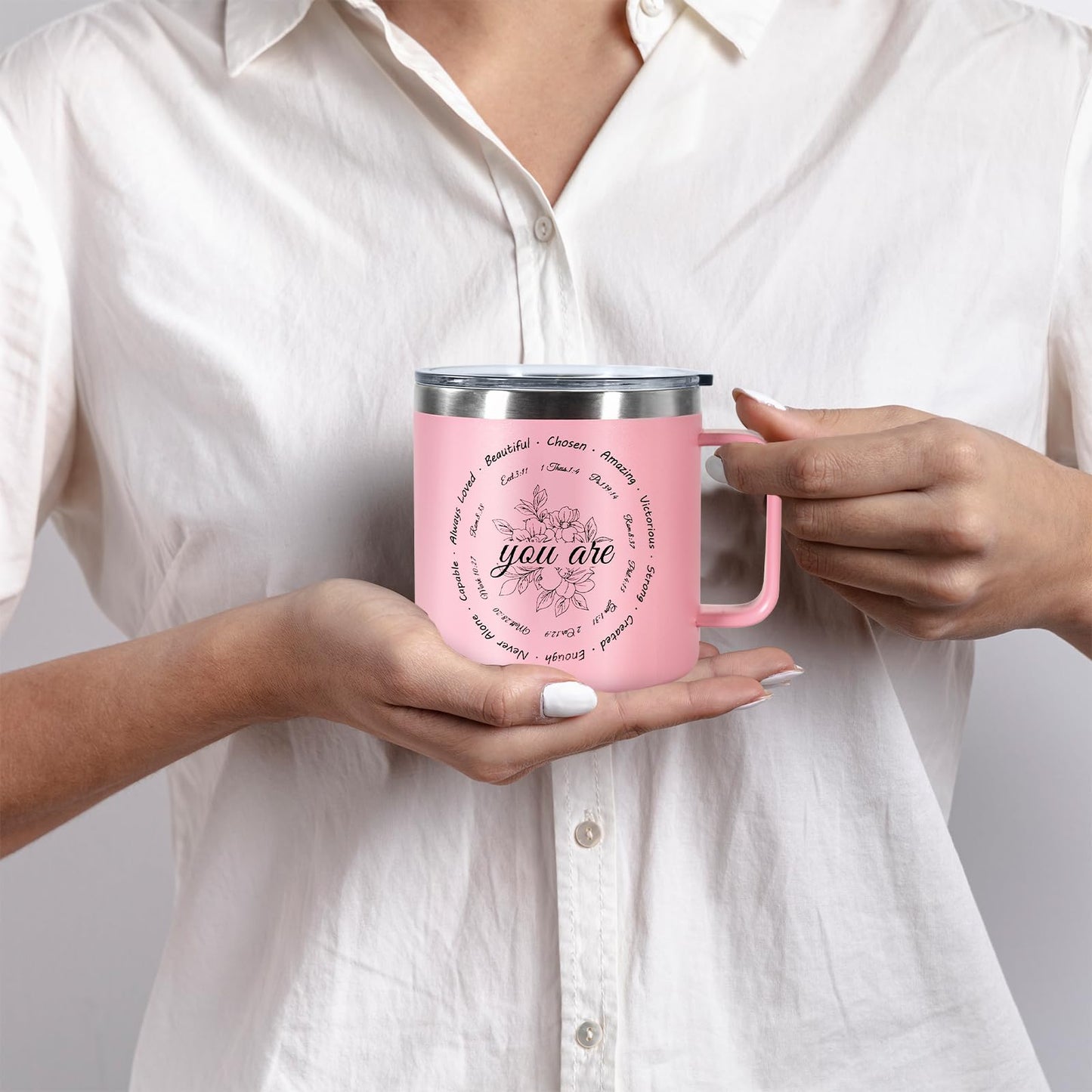 ▶ Regalos cristianos para mujeres, taza de café de 14 onzas, regalos inspiradores, taza de versículo de la Biblia, vaso aislado al aspiradora de acero inoxidable con estampados de flores, aprecia