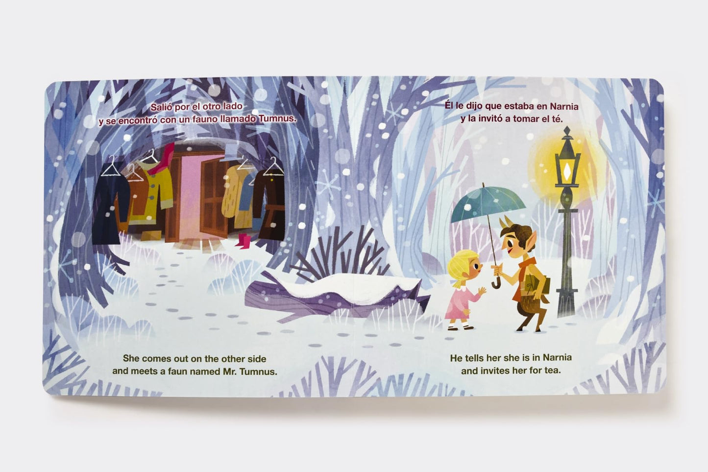 The Lion, the Witch, and the Wardrobe/ El león, la bruja y el ropero, Bilingual Board Book