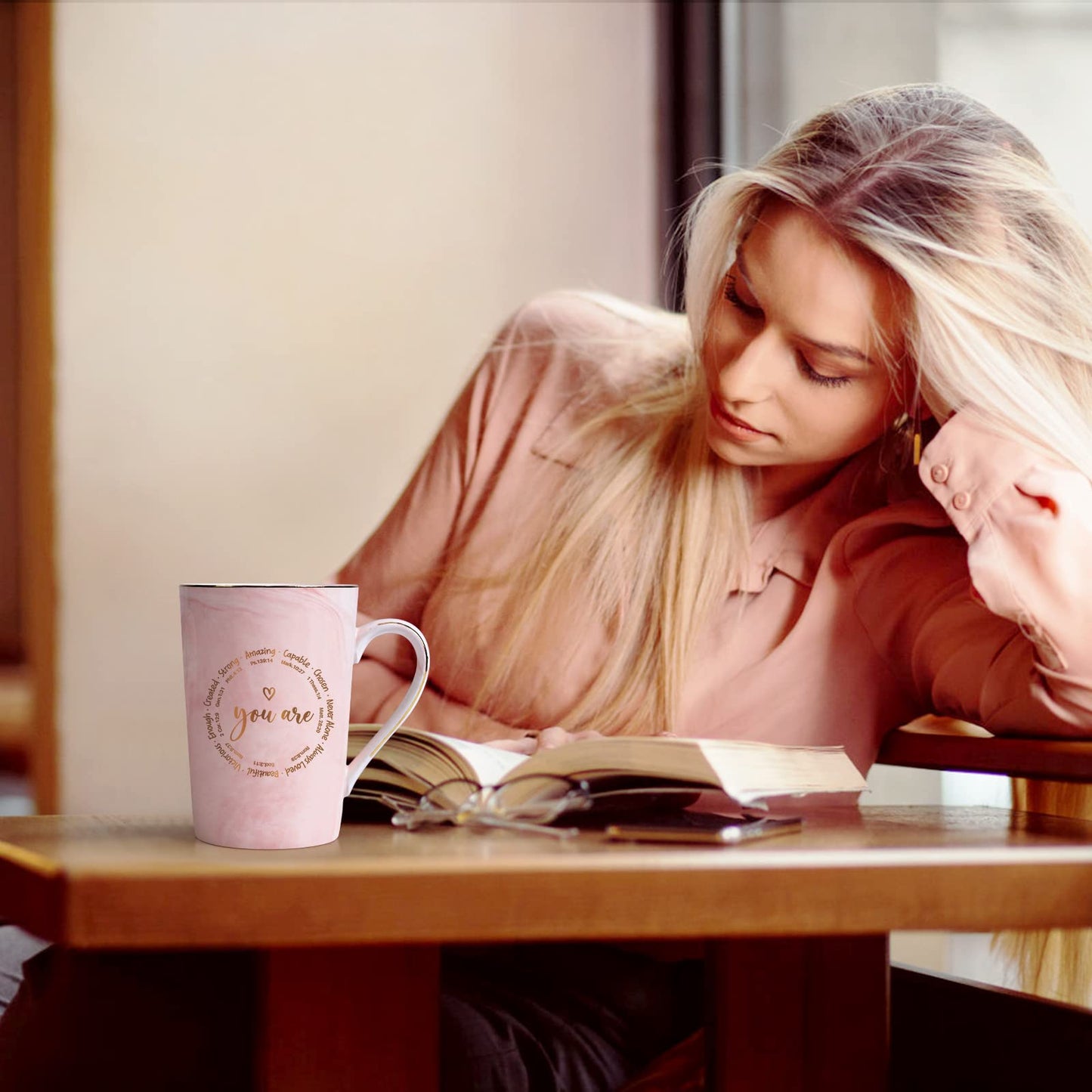 ▶ Regalos cristianos para mujeres, tazas de café inspiradoras, regalos religiosos, regalos inspiradores de cumpleaños espiritual para mujeres amigas, taza de café para mujeres con versículo