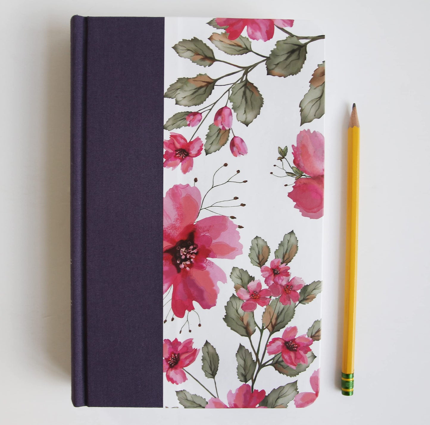 Biblia RVR 1960 letra grande, tela azul con flores tamaño manual (Tapa dura)
