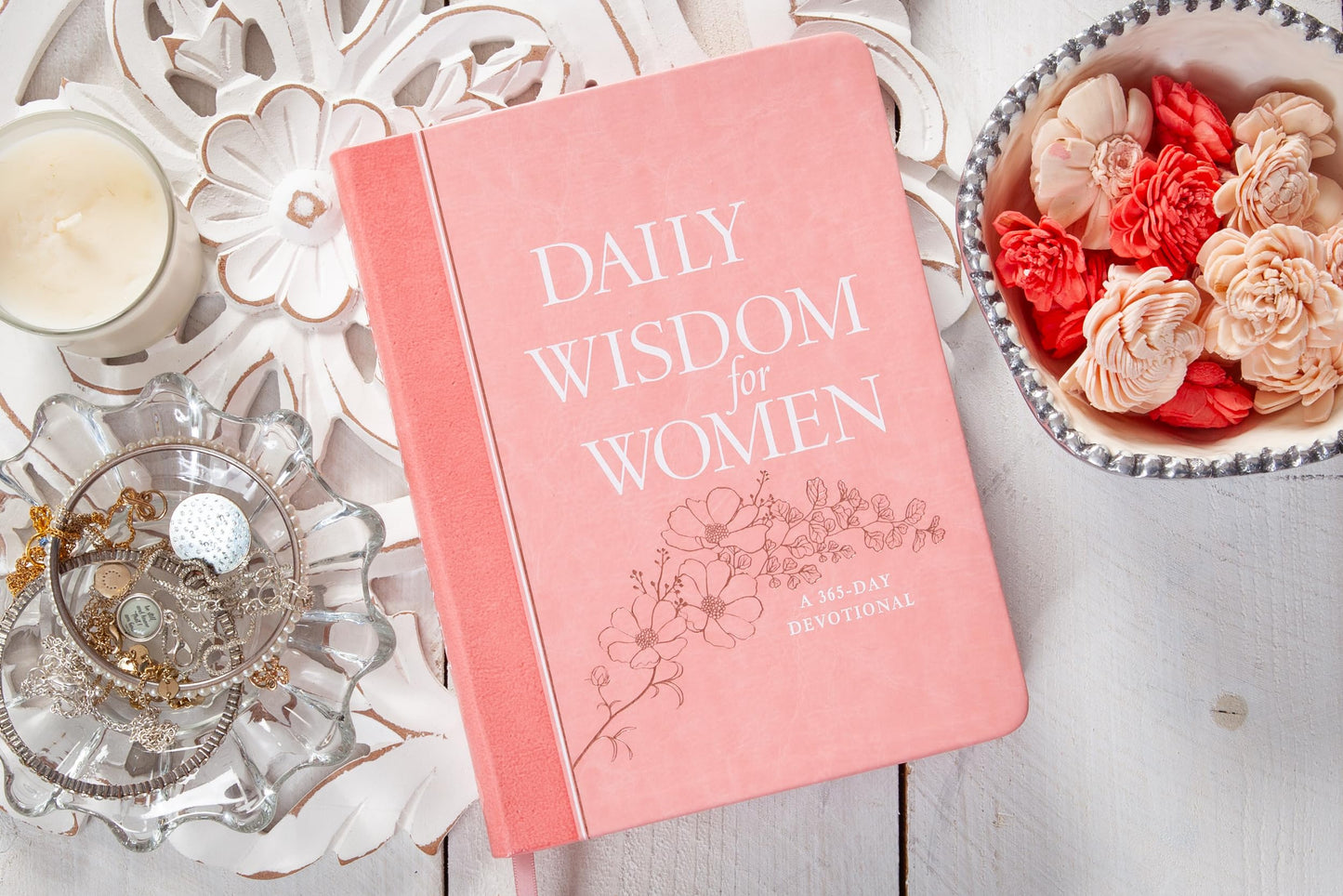 Daily Wisdom for Women: A 365-Day Devotional